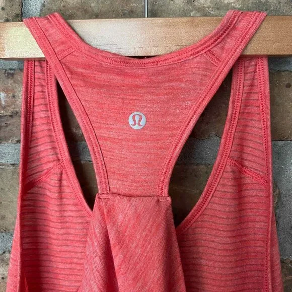 Lululemon Heathered Red Orange Essential Tank Top Womens Size 2 - Picture 7 of 10